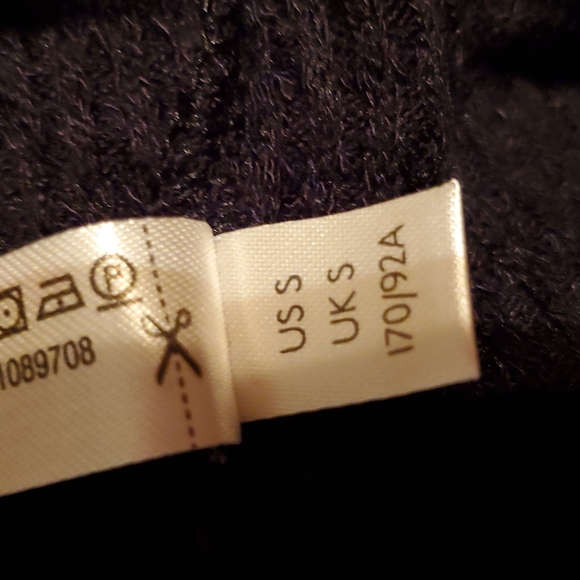 Crop top - Picture 9 of 10